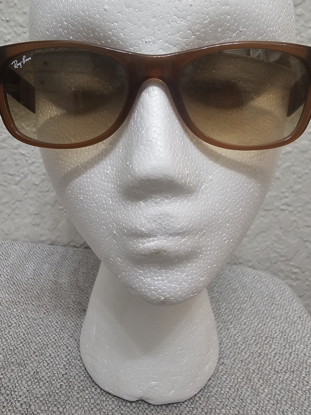 Ray-Ban New Wayfarer RB2132 Tortoise Brown Sunglasses 52mm Italy